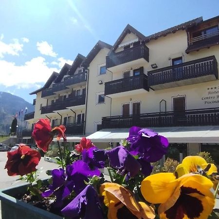 Hotel Olimpic Baselga di Pine Bagian luar foto