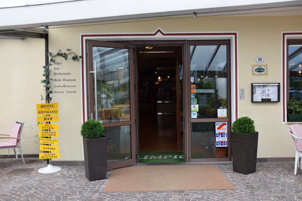 Hotel Olimpic Baselga di Pine Bagian luar foto