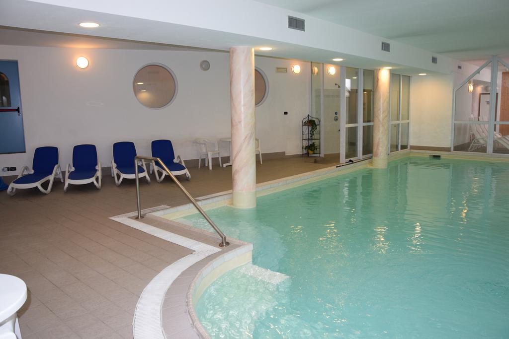 Hotel Olimpic Baselga di Pine Bagian luar foto