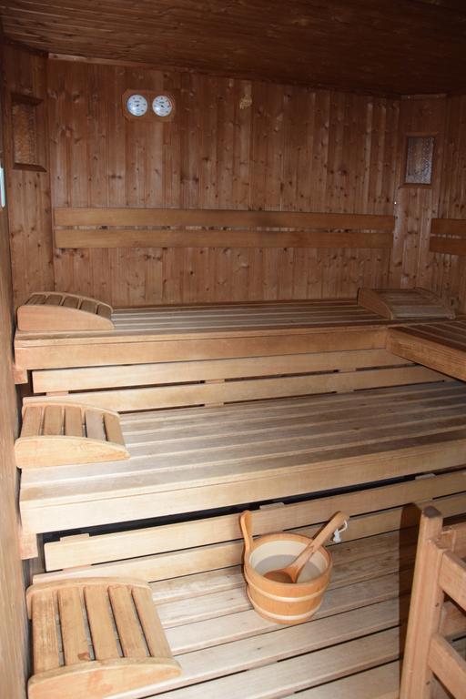 Hotel Olimpic Baselga di Pine Bagian luar foto