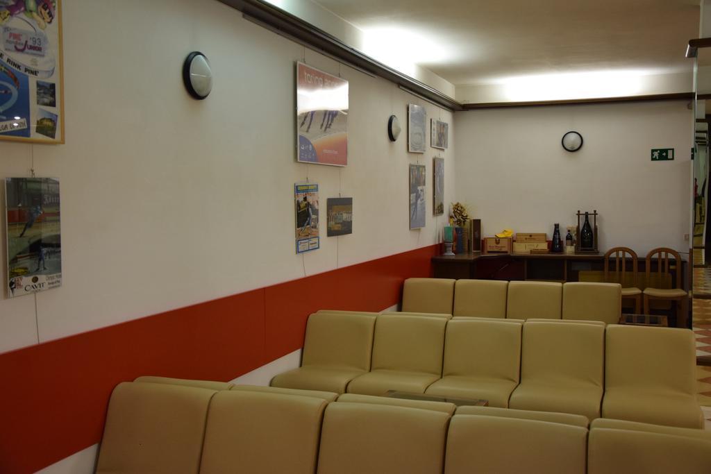Hotel Olimpic Baselga di Pine Bagian luar foto