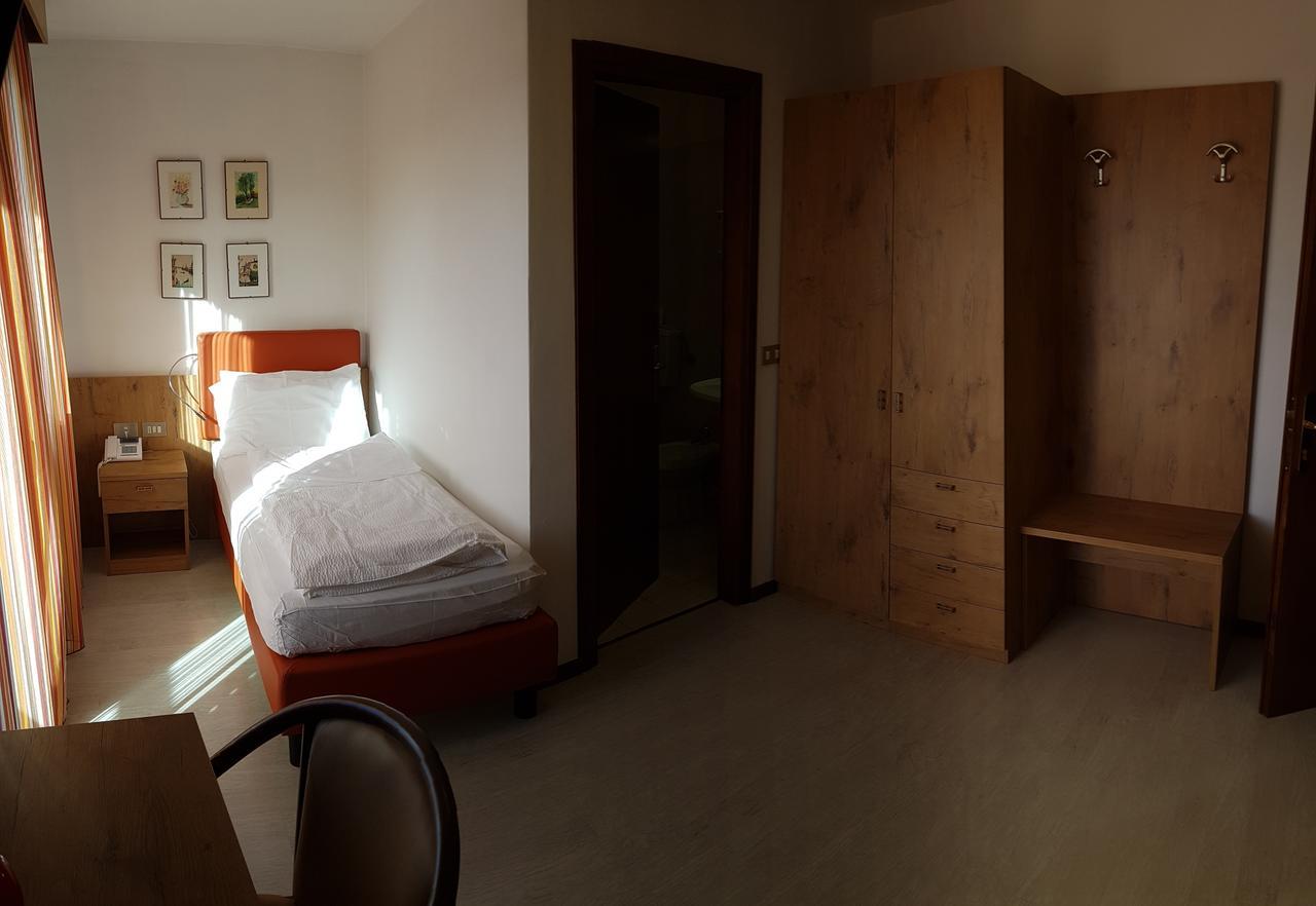 Hotel Olimpic Baselga di Pine Bagian luar foto