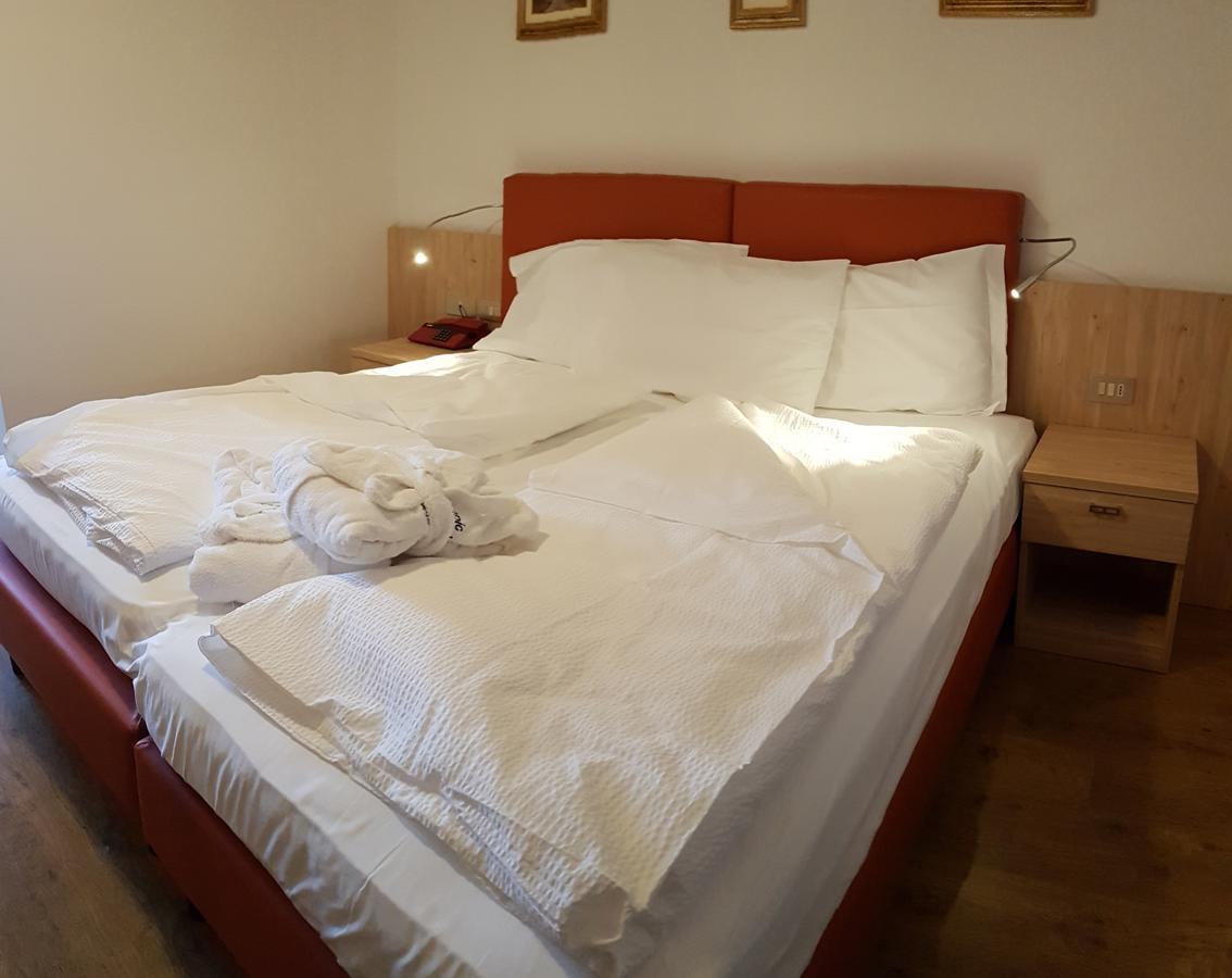 Hotel Olimpic Baselga di Pine Bagian luar foto